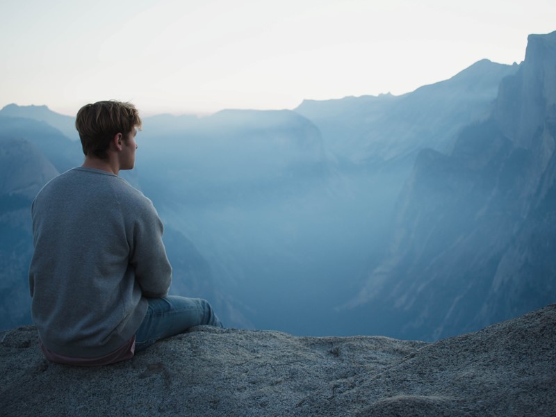 Social Isolation and Addiction The Connection and How to Break It